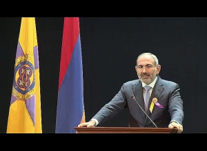 Վարչապետի ելույթը Էջմիածնի հիմնադրման 2704-ամյակին  նվիրված հանդիսավոր նիստին: