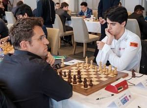 FIDE Chess.com Grand Swiss. Արոնյանը մեկնարկում ոչ-ոքի խաղաց, Մելքումյանը՝ հաղթեց