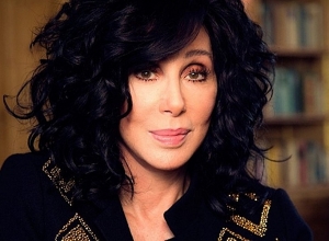 Я с 11-летнего возраста знаю о кровожадных турках: Шер осудила действия Турции в Сирии