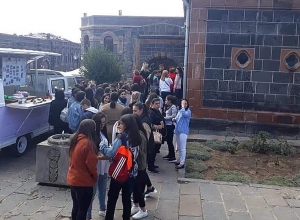 Պատկերացնու՞մ եք, թանգարանների մուտքերի մոտ հերթեր են գոյացել. Նիկոլ Փաշինյան