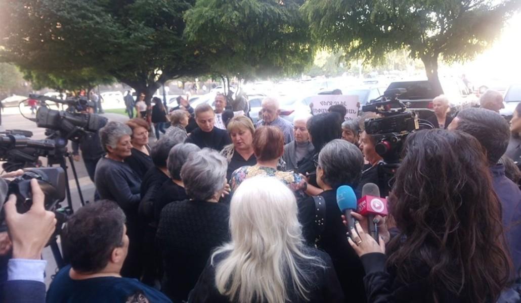 Զինծառայողների ընտանիքի անդամներ