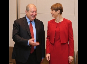 Նախագահ Արմեն Սարգսյանը հանդիպել է Էստոնիայի նախագահի հետ