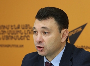 Это очередная серия операции “Грайр Товмасян”: Шармазанов – об аресте Арсена Бабаяна