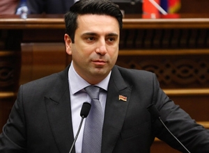 Պետական հիմնարկների աշխատավարձերը պետք է բարձրացնել․ Ալեն Սիմոնյան