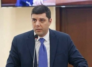 Ավագանու «Իմ քայլը» խմբակցության անդամը վայր է դնում մանդատը