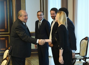 Նախագահ Սարգսյանն ընդունել է «SkyPower» ընկերության պատվիրակությանը