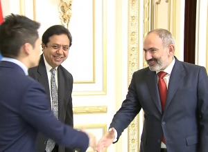 Հանդիպում Նիկոլ Փաշինյանի հետ.