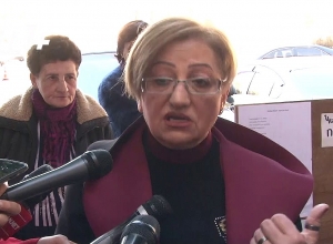 Իմ տղային անօրինական ձևով են ձերբակալել.