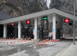 Ստեփանծմինդա-Լարս ավտոճանապարհը փակ է բոլոր տեսակի ավտոմեքենաների համար