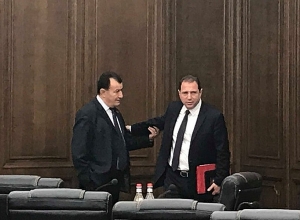 Բյուջեի մասին օրենքի նախագծի նախնական քննարկումները շարունակվում են․ ներկա է Պաշտպանության նախարարը