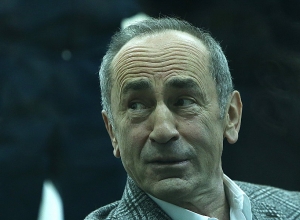 Роберт Кочарян останется под арестом