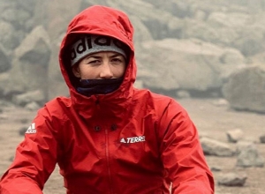 Աշխարհի նախկին առաջին ռակետը հաղթահարել է Աֆրիկայի առաջին լեռը