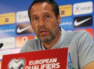 Мы должны опасаться сборной Армении: Йон ван Шип