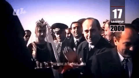 Օրացույց. 17-ը նոյեմբերի. Դաշնակցությունը հավաքվել է որոշելու՝ ով է հայ, եւ ով հայ չէ