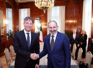 Никол Пашинян в Милане встретился с вице-губернатором области Ломбардия