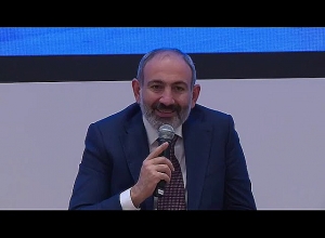 Հարցուպատասխան Միլանում անցկացվող հայ-իտալական գործարար համաժողովի շրջանակում.