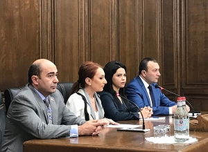 Ընտրությունները կեղծողները, որոնք ցանկանում են իշխանություն պահել, չարիք են․ Մարուքյանը համաձայնեց Փաշինյանի հետ