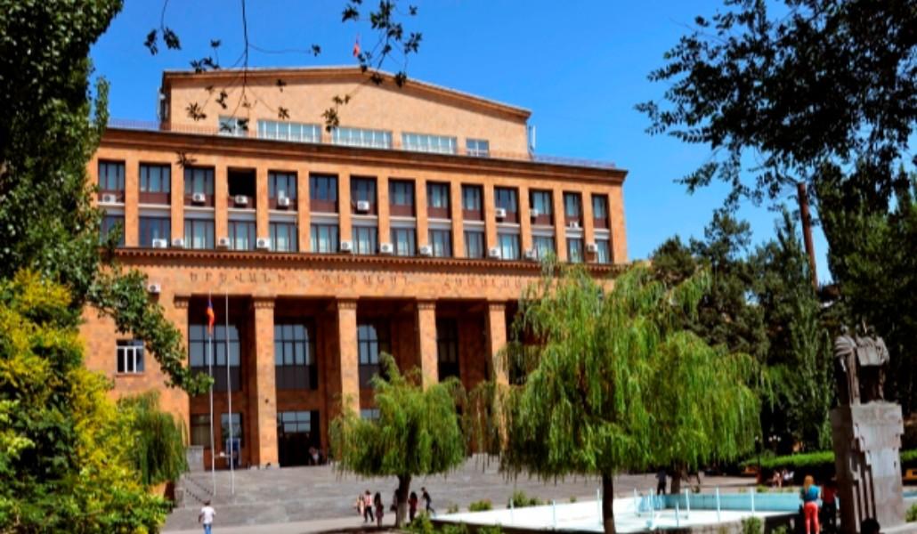 d94c60_3a75e1a615434ded93e987cf077e9445-mv2