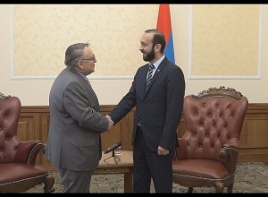 Արարատ Միրզոյանն ընդունել է Հայաստանում Չեխիայի Հանրապետության դեսպան Պետր Միկիսկային