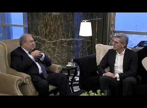 Նախագահ Արմեն Սարգսյանն Աբու Դաբիում հանդիպել է «Սիմենս» ընկերության ղեկավարի հետ