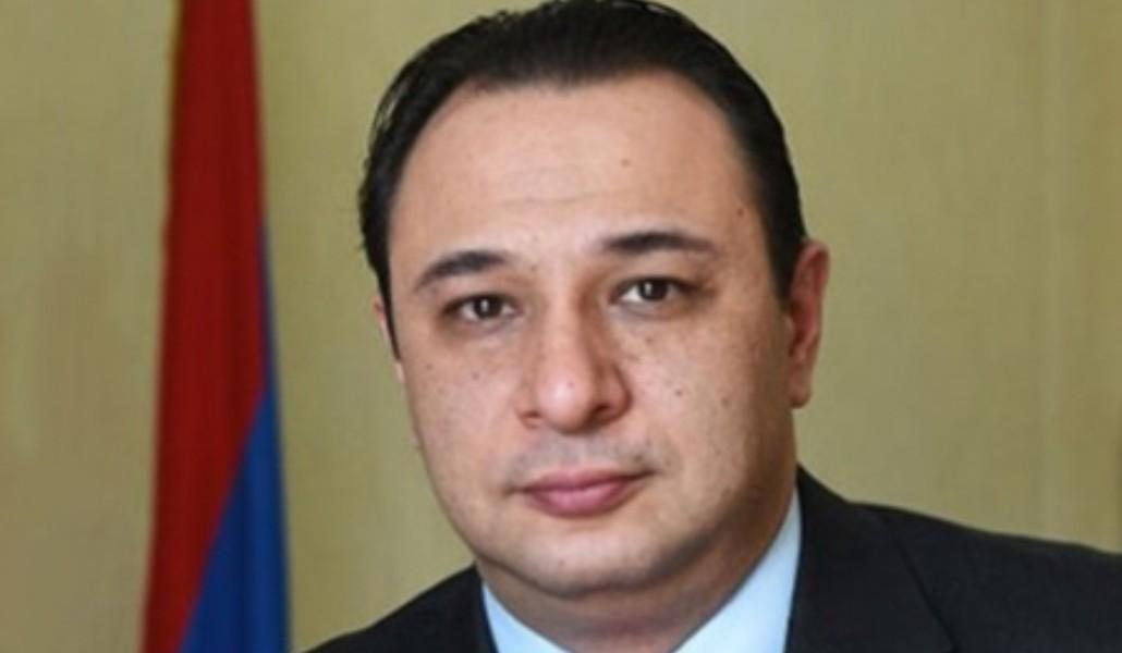 1575460394_f5b4383cdbe374_5b4383cdbe3bb.thumb