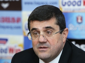 Եթե քծնել իմանայի, ժամանակին գործող իշխանություններին կքծնեի ․ Արայիկ Հարությունյանը՝ Քոչարյանի հարցազրույցի մասին