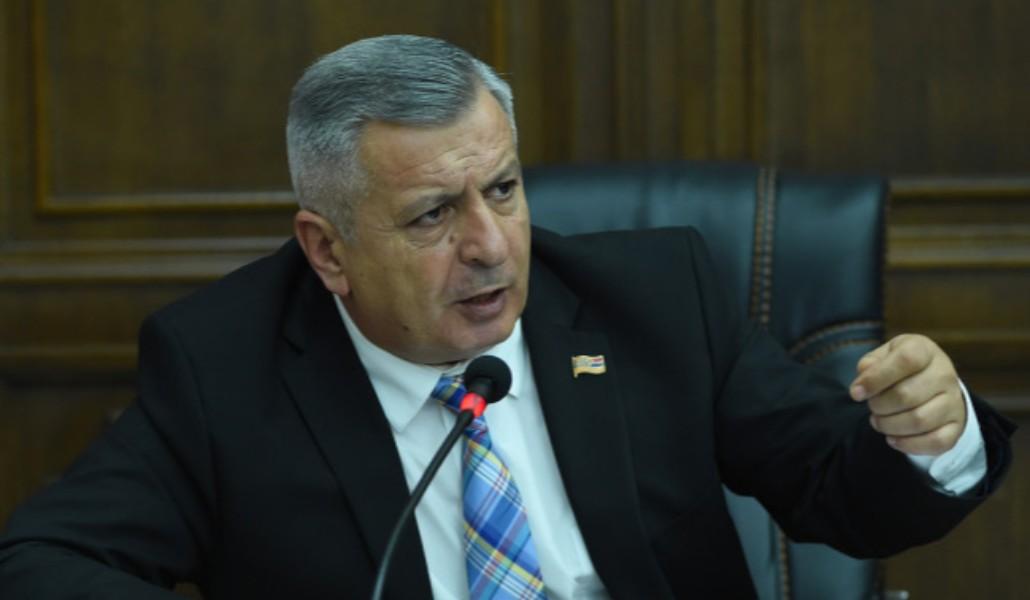 f5d0b47dc74c3d_5d0b47dc74c7e.thumb