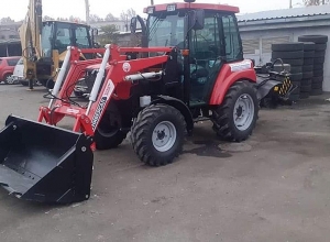 Tractor given to Yerevan