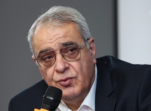 «Давид Шахназарян пусть как можно скорее подаст заявление в правоохранительные органы»