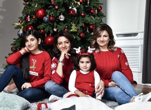 I especially congratulate all those who celebrate the New Year at their duty - spouse of Armenian prime minister