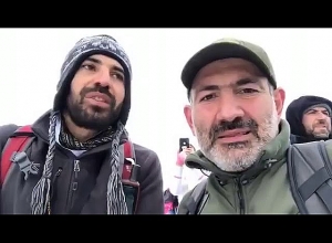 Սա տարածաշրջանային մեր ուղերձն է. Փաշինյանը լեռնագնացների հետ Արտանիշ լեռան ստորորտին է