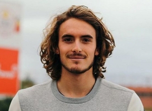 Հույն թենիսիստ Ստեֆանոս Ցիցիպասը վնասվածք է հասցրել հարազատ հորը