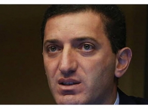 Էսօր փաստաբան ունենք, որ դատարանում ձայնի ուղղությամբ միայն գլուխն է  շարժում․Գևորգ Պետրոսյան