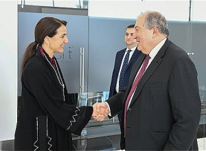 Նախագահ Սարգսյանը հանդիպել է ԱՄԷ սննդի անվտանգության պետնախարարի հետ