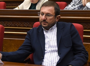 Այսօր օրենքի շրջանակում ամենամեծ ճնշման տակ գործող լրատվամիջոցները հեռուստաընկերություններն են․