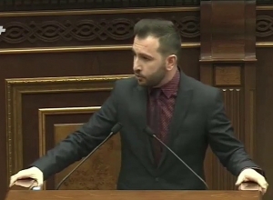 Սա Ազգային Ժողովա թե Ազգային քուչա. Հայկ Կոնջոյան