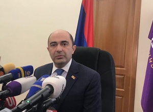 В стране парад несерьезности, но мы приведем всех в чувство: Эдмон Марукян