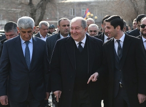 Наша армия несет дух победы: президент Армен Саркисян