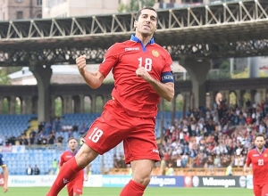 Henrikh Mkhitaryan named Footballer of Year