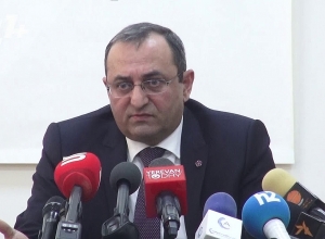 Պատգամավոր Քրիստինե Պողոսյանին պակասում են նվազագույն իրավական գիտելիքները․ Արծվիկ Մինասյան