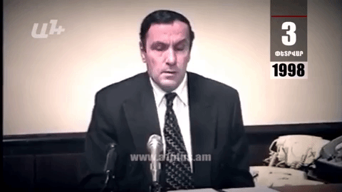 Календарь. 3-е февраля: Левон Тер-Петросян подает в отставку