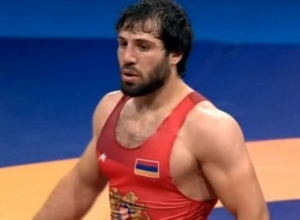 Ըմբշամարտի ԵԱ․ Կարապետ Չալյանը մտել է կիսաեզրափակիչ