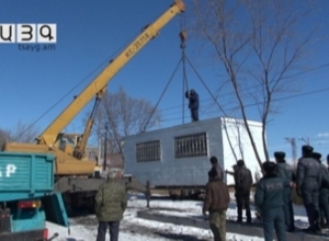 «Սաղ քաղաքը զիբիլ է, մեզնից ի՞նչ գուզեք». Գյումրիում կապամոնտաժվեն ապօրինի տնակները