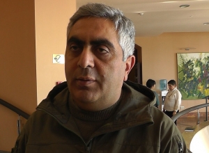 Արծրուն Հովհաննիսյանը՝ ժամկետային զինծառայողներին «դրսից» հովանավորելու մասին