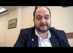 Նախարարը կորոնավիրուսի և ուսումնական հաստատություններում գարնանային արձակուրդ հայտարարելու մասին