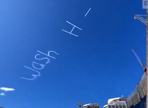 «Мойте руки»: «предупреждение»  с неба