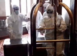 Парикмахерша, изолированная в «Голден пелес»-е, о своем состоянии