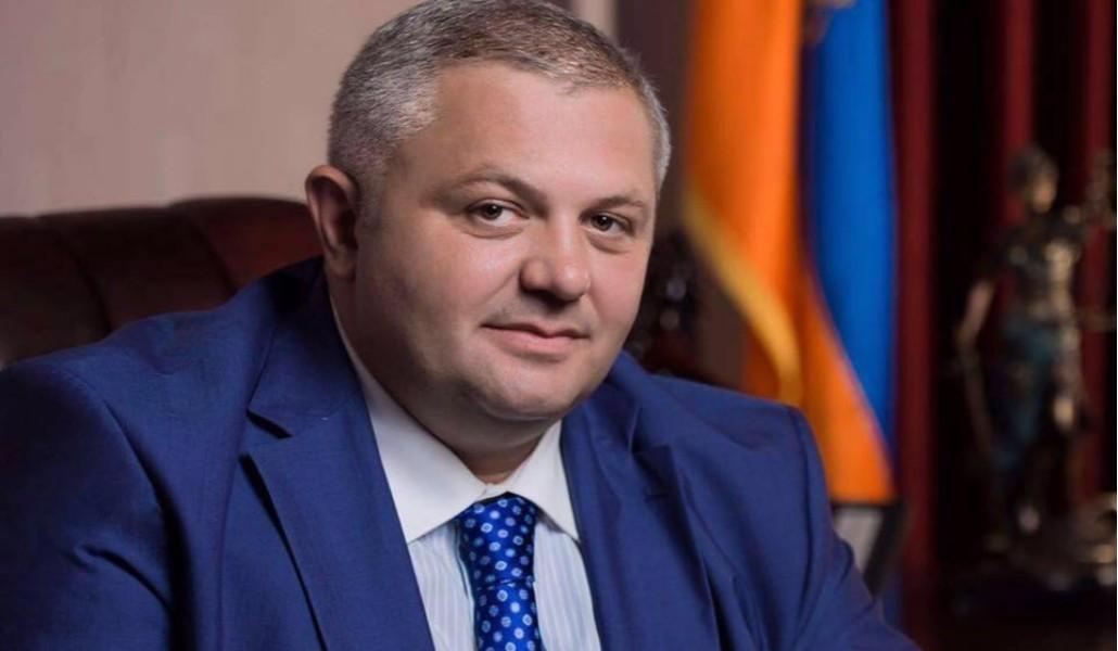 Մամիկոն Ասլանյան