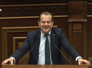 Պատգամավորն առաջարկում է հաշտարարի գրասենյակ բողոքներ ներկայացնողների  շրջանակն  ընդլայնել