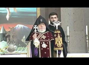 Հանրապետական մաղթանք՝ Մայր Աթոռում․ դուրս բերվեց Գրիգոր Լուսավորչի Աջը․